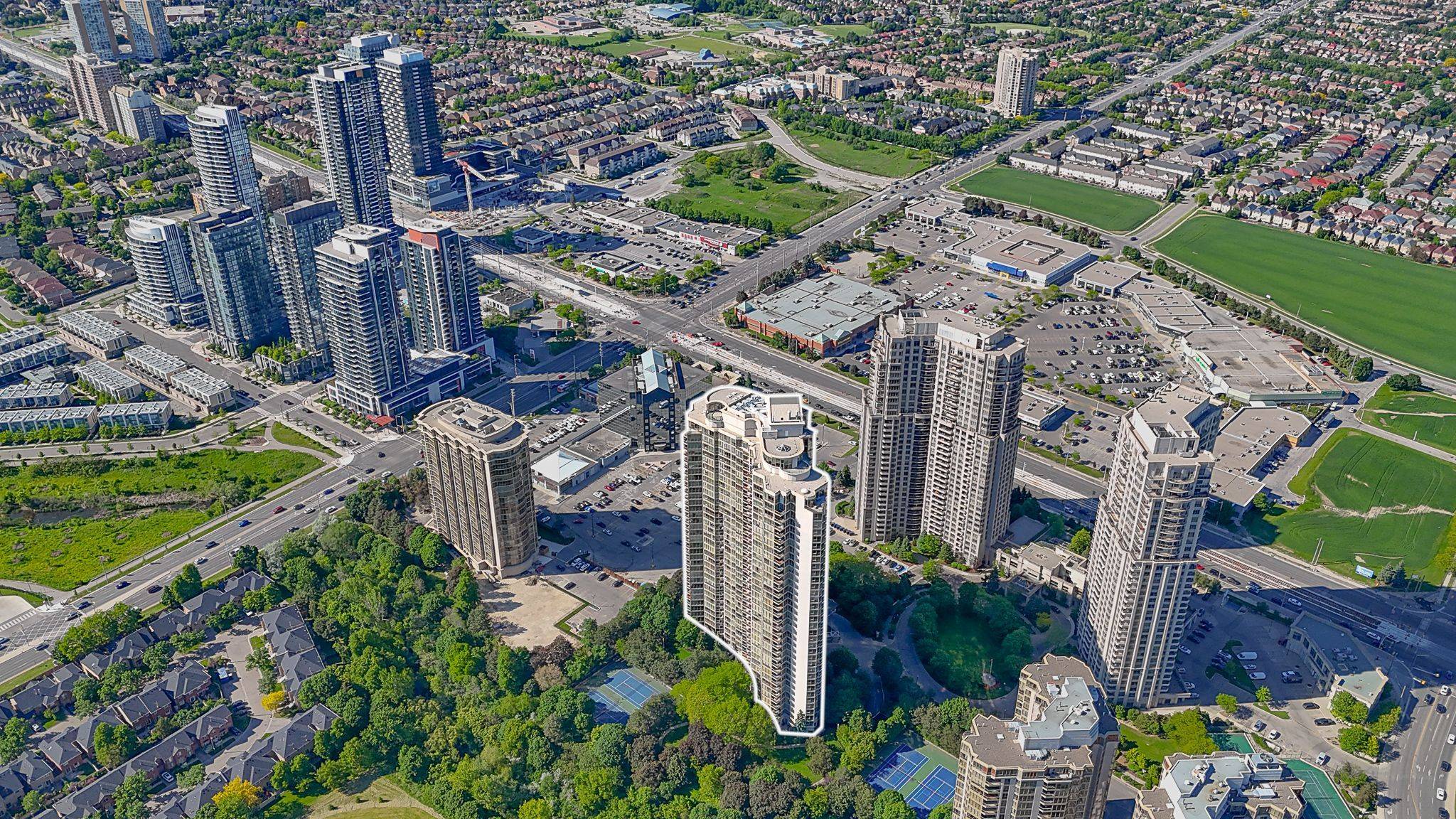 45 Kingsbridge Garden CIR #2410, Mississauga, ON L5R 3K4