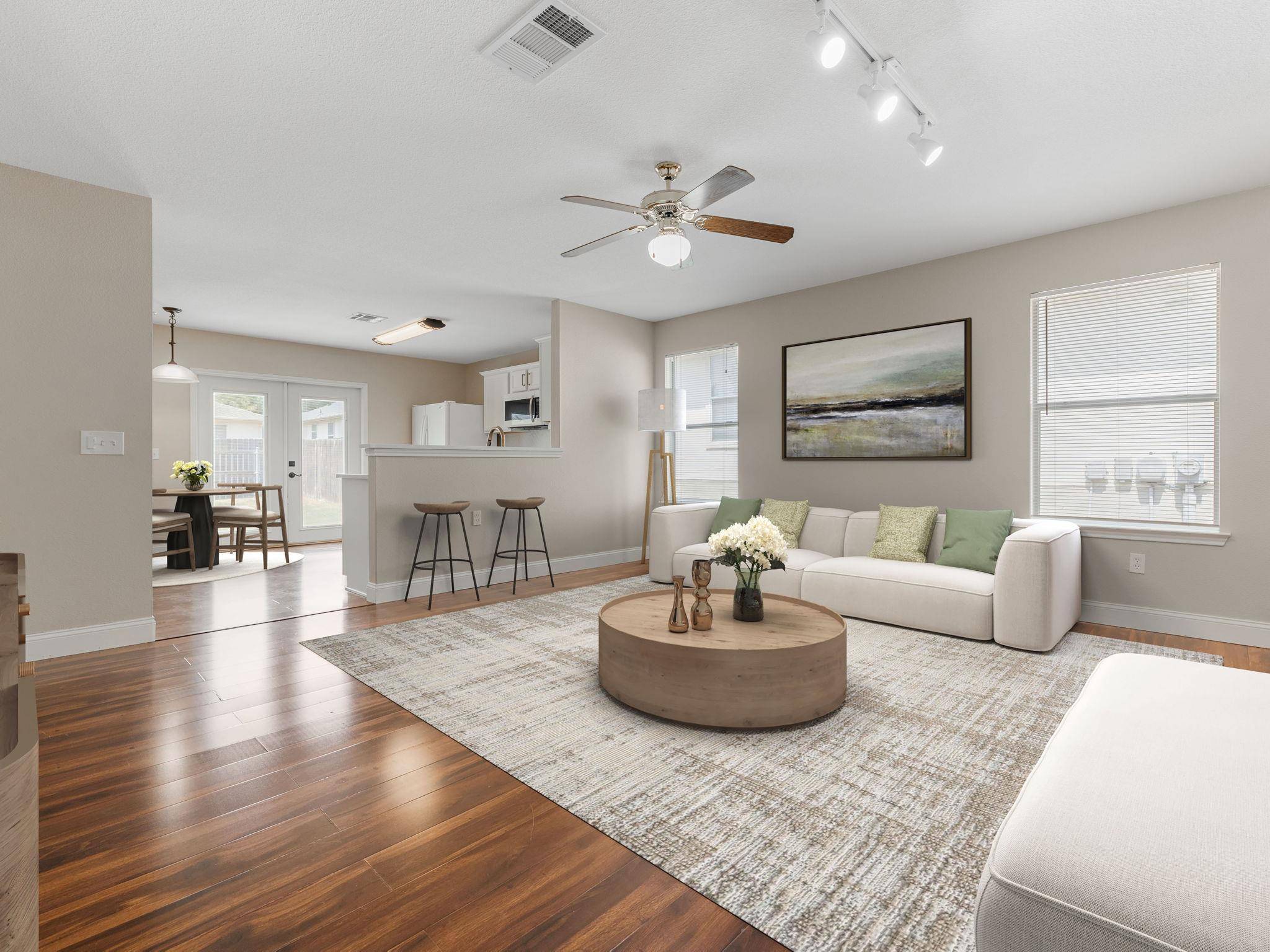 5220 Hutchinson DR, Austin, TX 78723