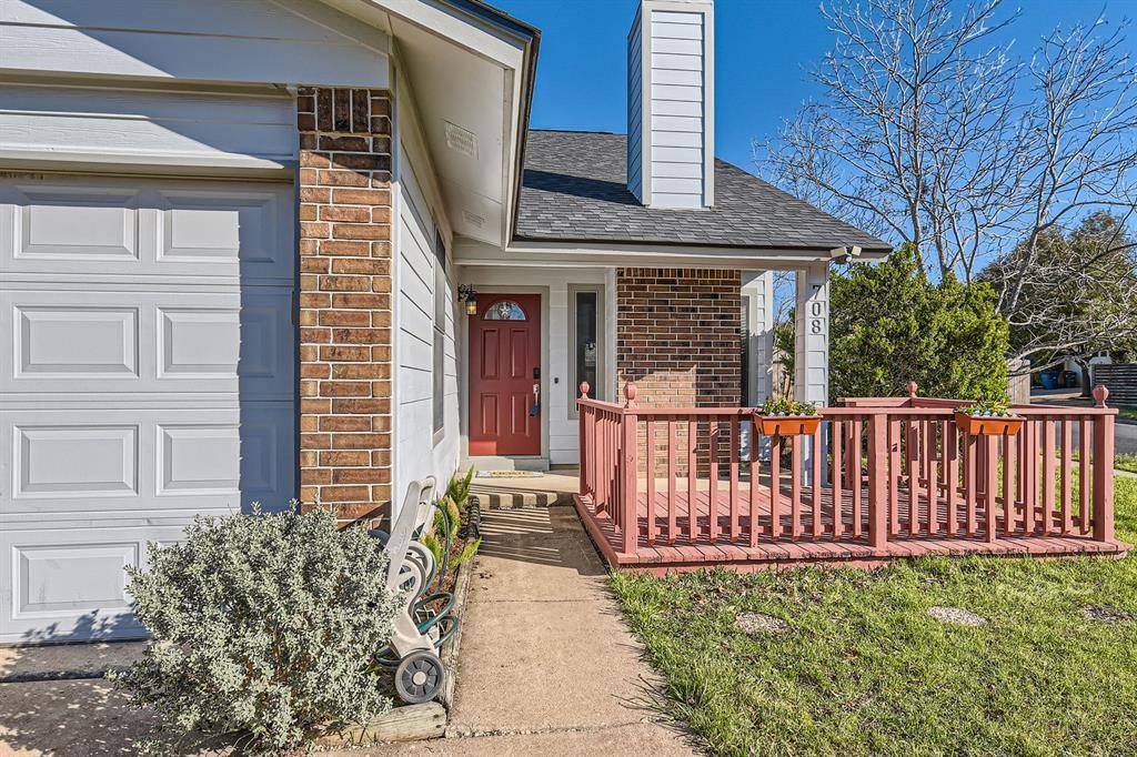 708 Decker Prairie DR, Austin, TX 78748