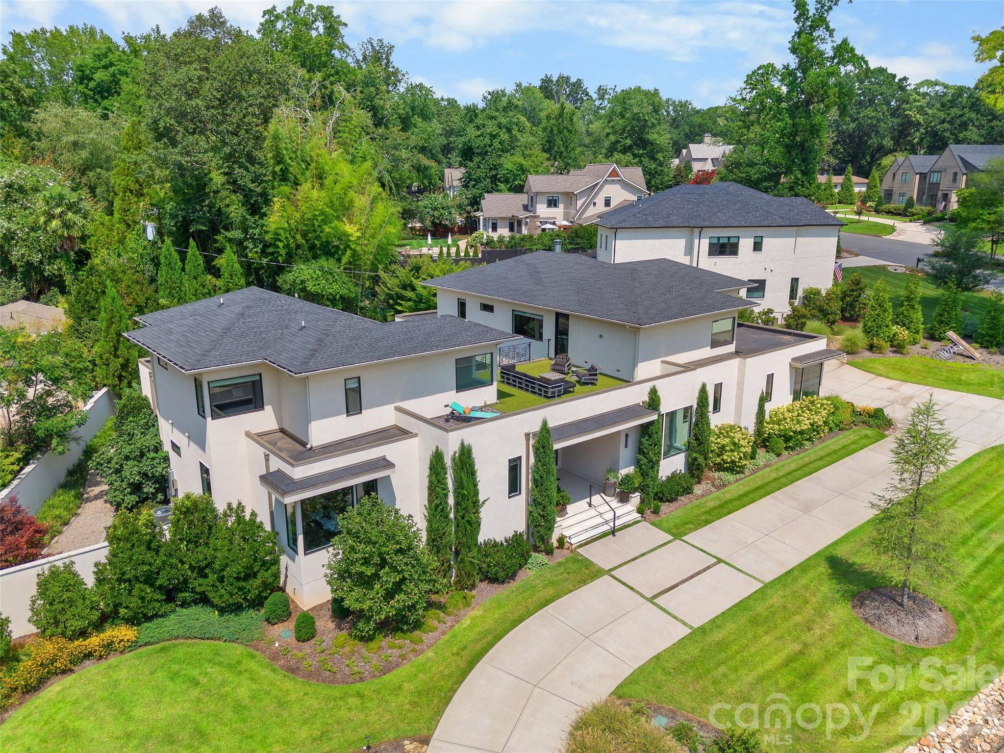 316 Mammoth Oaks DR, Charlotte, NC 28270