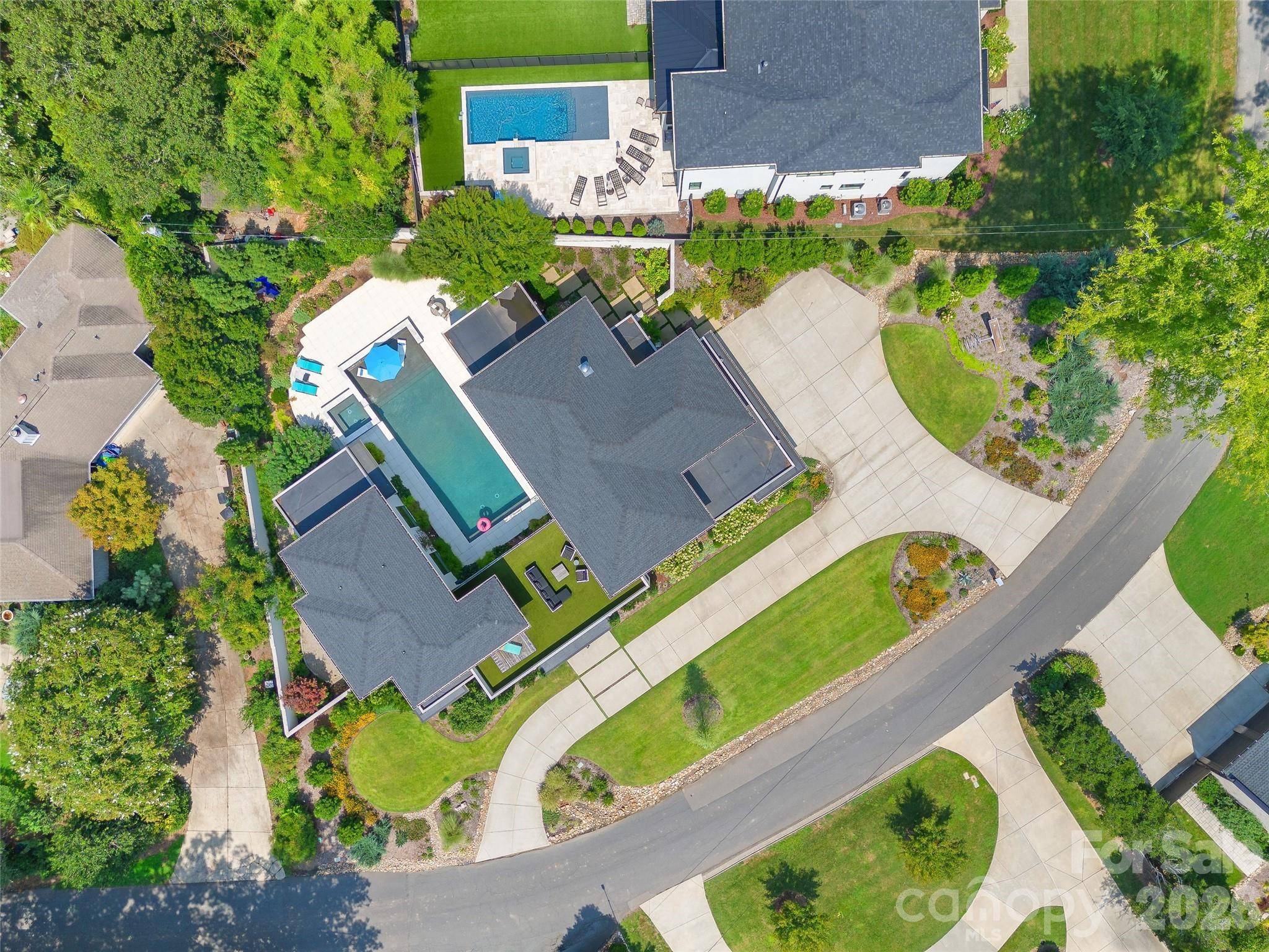 316 Mammoth Oaks DR, Charlotte, NC 28270