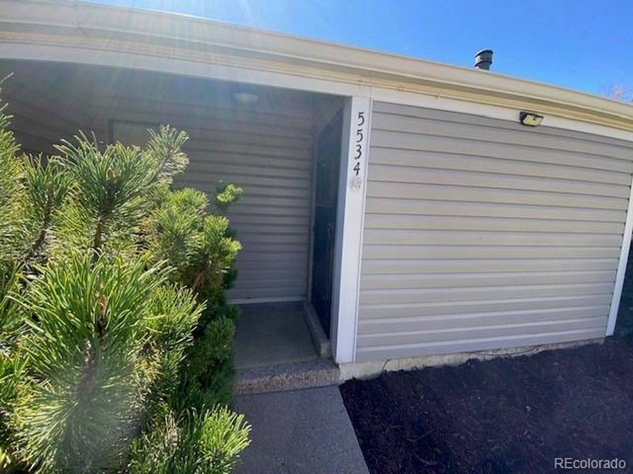 5534 S Greenwood, Littleton, CO 80120
