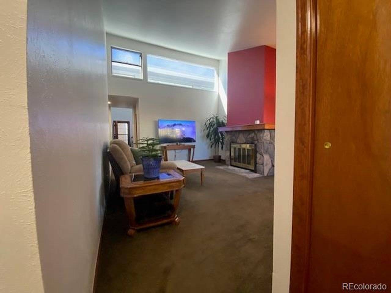5534 S Greenwood, Littleton, CO 80120