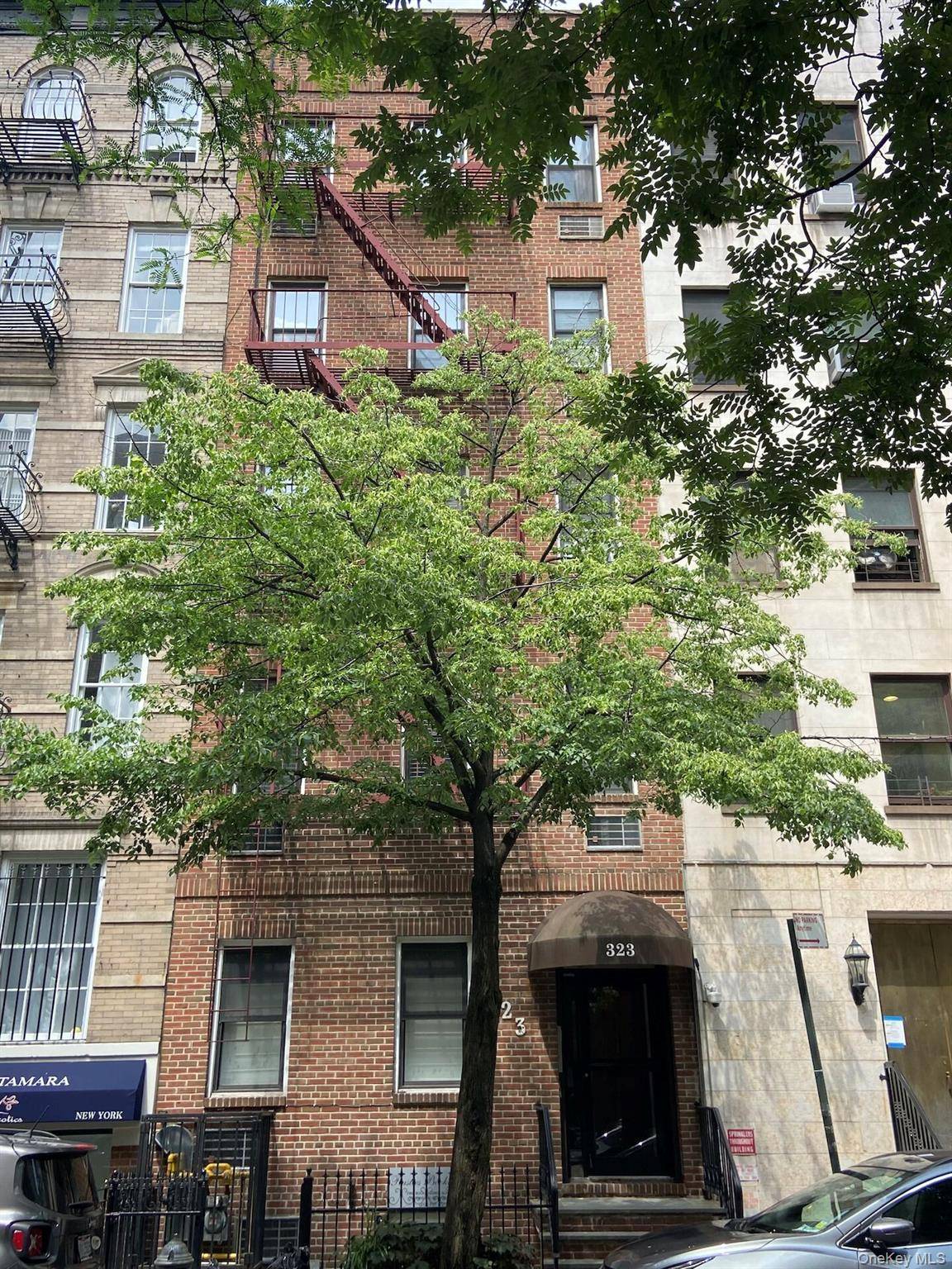 323 E 75th ST #4B, New York (manhattan), NY 10021