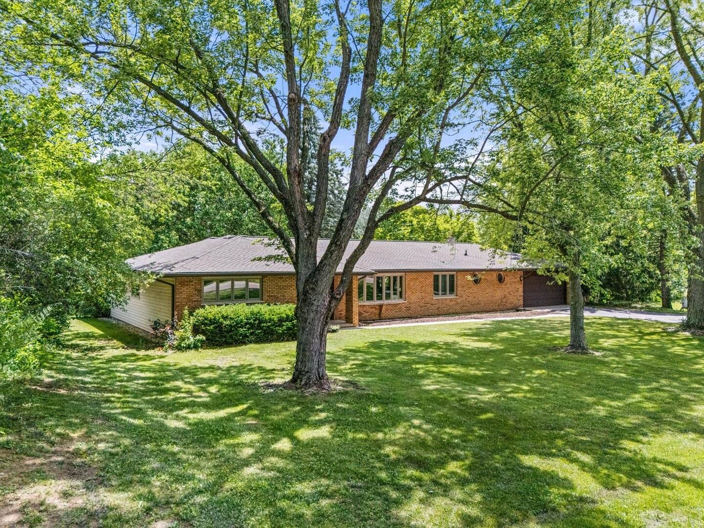 36W186 River Grange RD, St. Charles, IL 60175