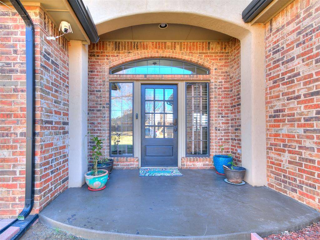 16400 Winding Park DR, Edmond, OK 73013