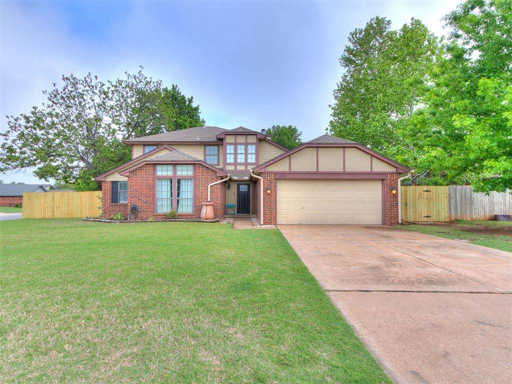 1825 Brittany LN, Edmond, OK 73003