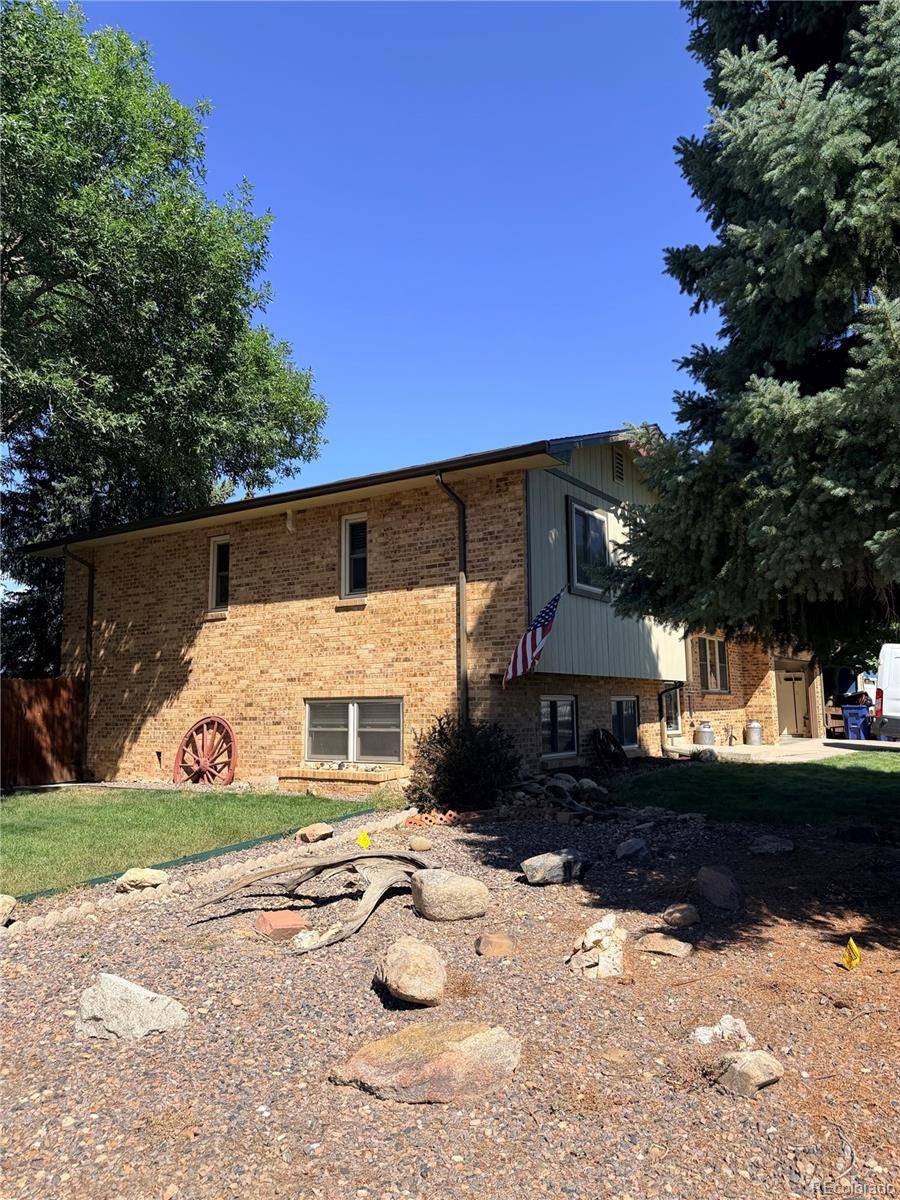 327 Maple DR, Frederick, CO 80530