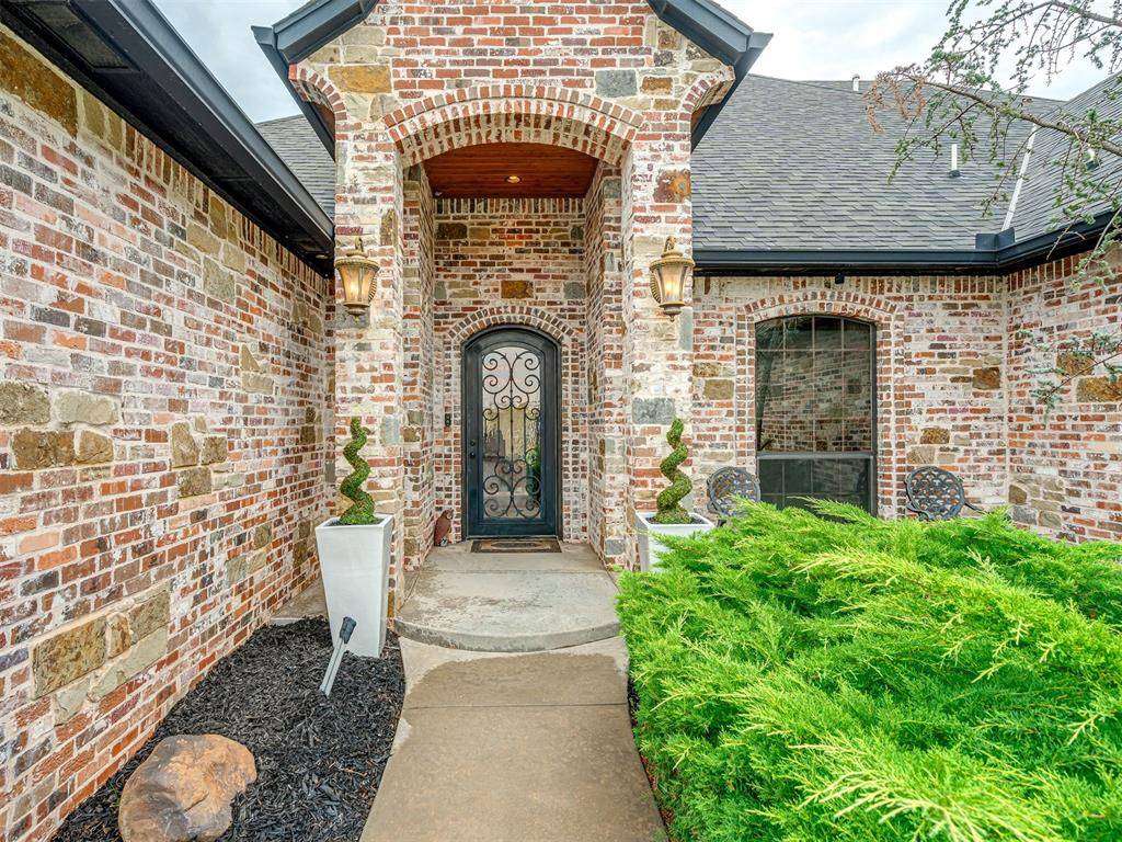 3450 Sarah DR, Newcastle, OK 73065