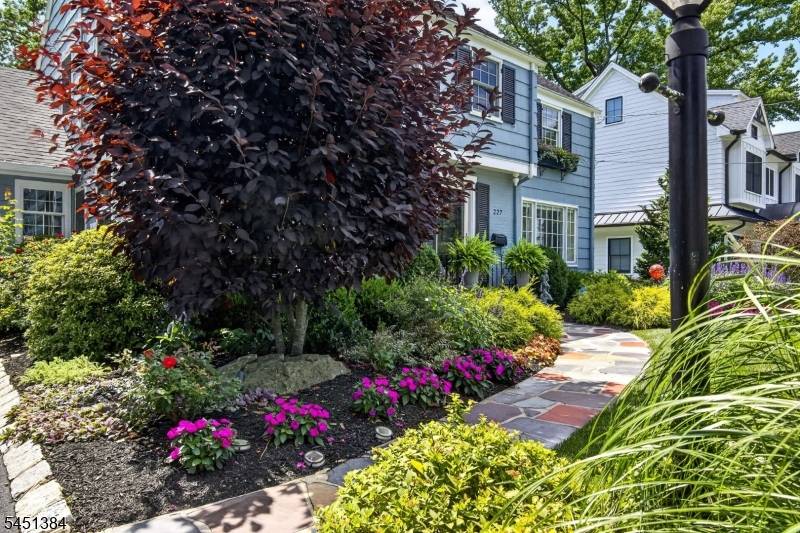 227 Jefferson Ave, Westfield Town, NJ 07090