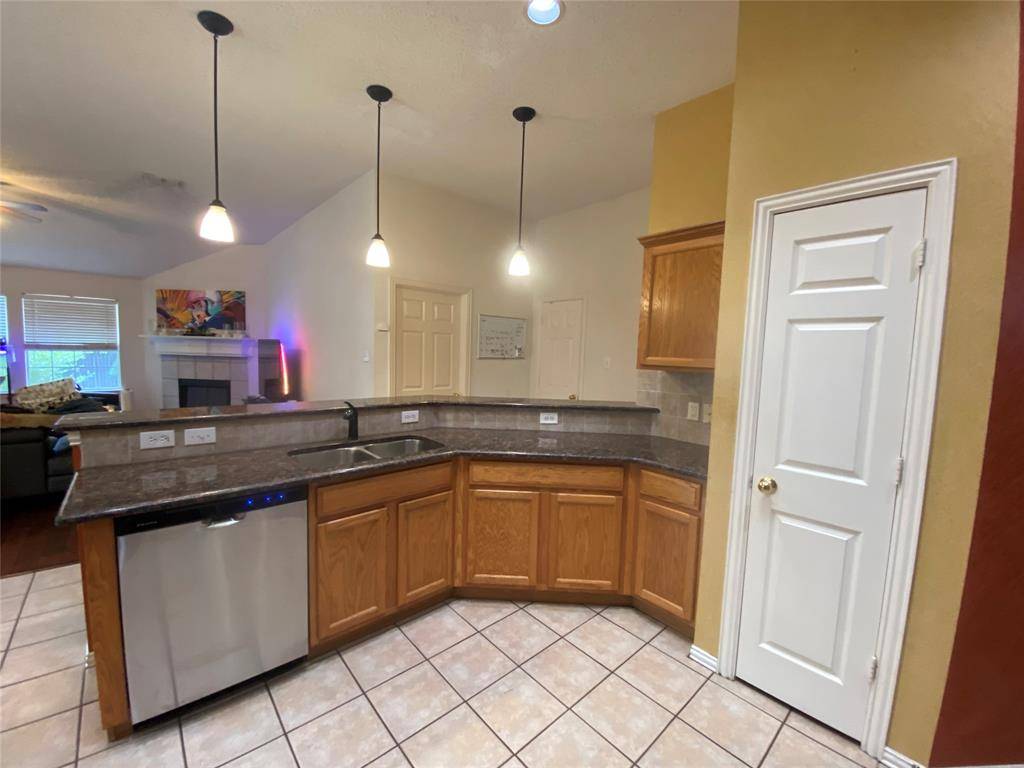 6005 Jewel Drive, Mckinney, TX 75070