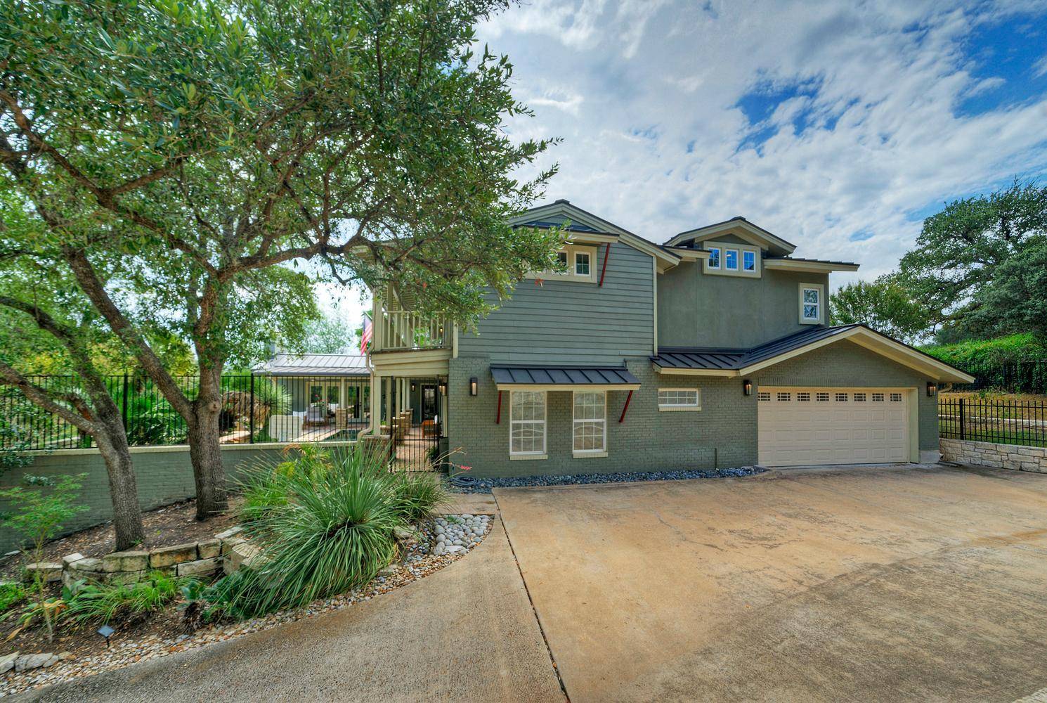 813 Sunfish ST, Lakeway, TX 78734