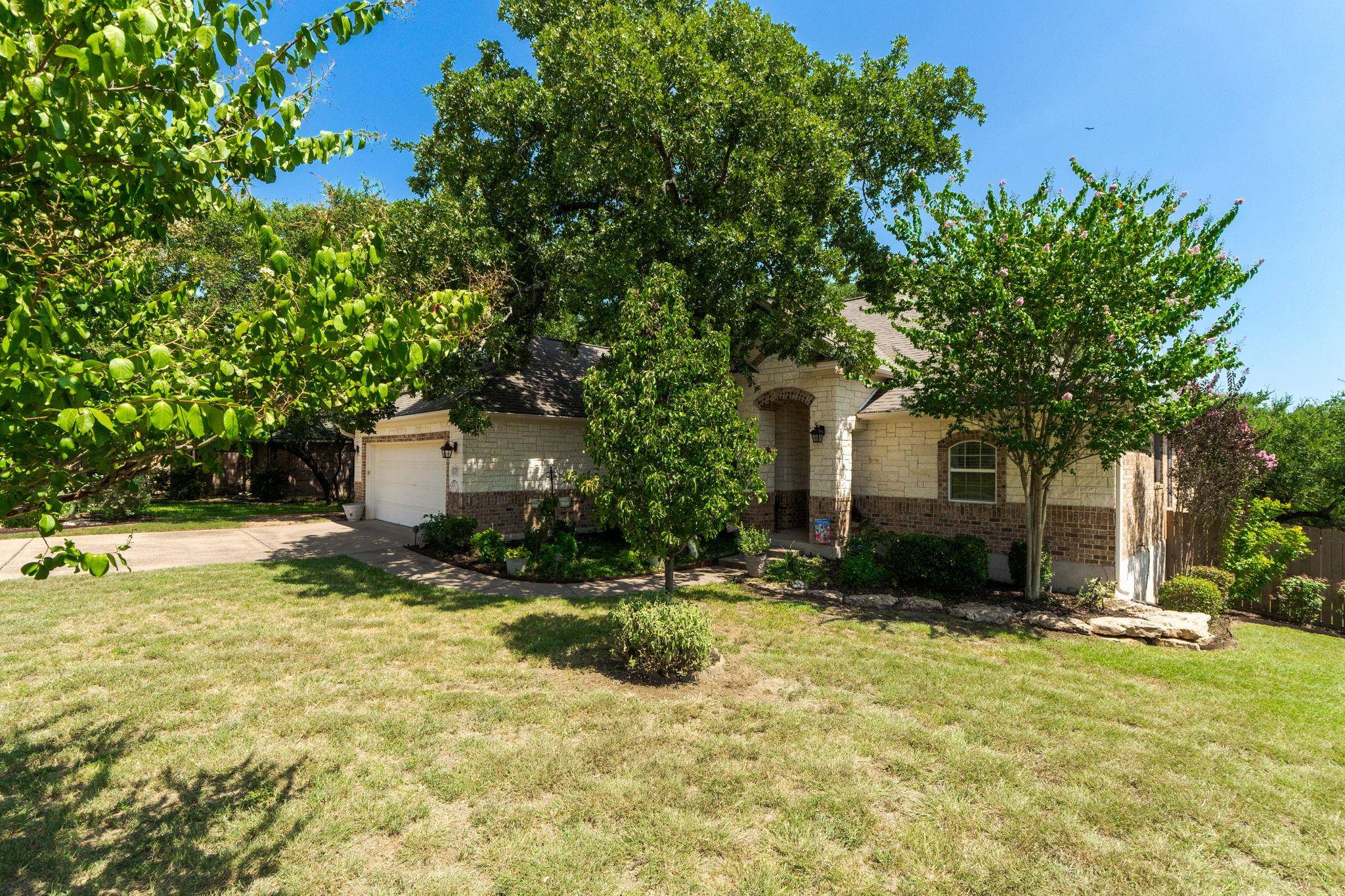 2702 Amber Forest TRL, Belton, TX 76513