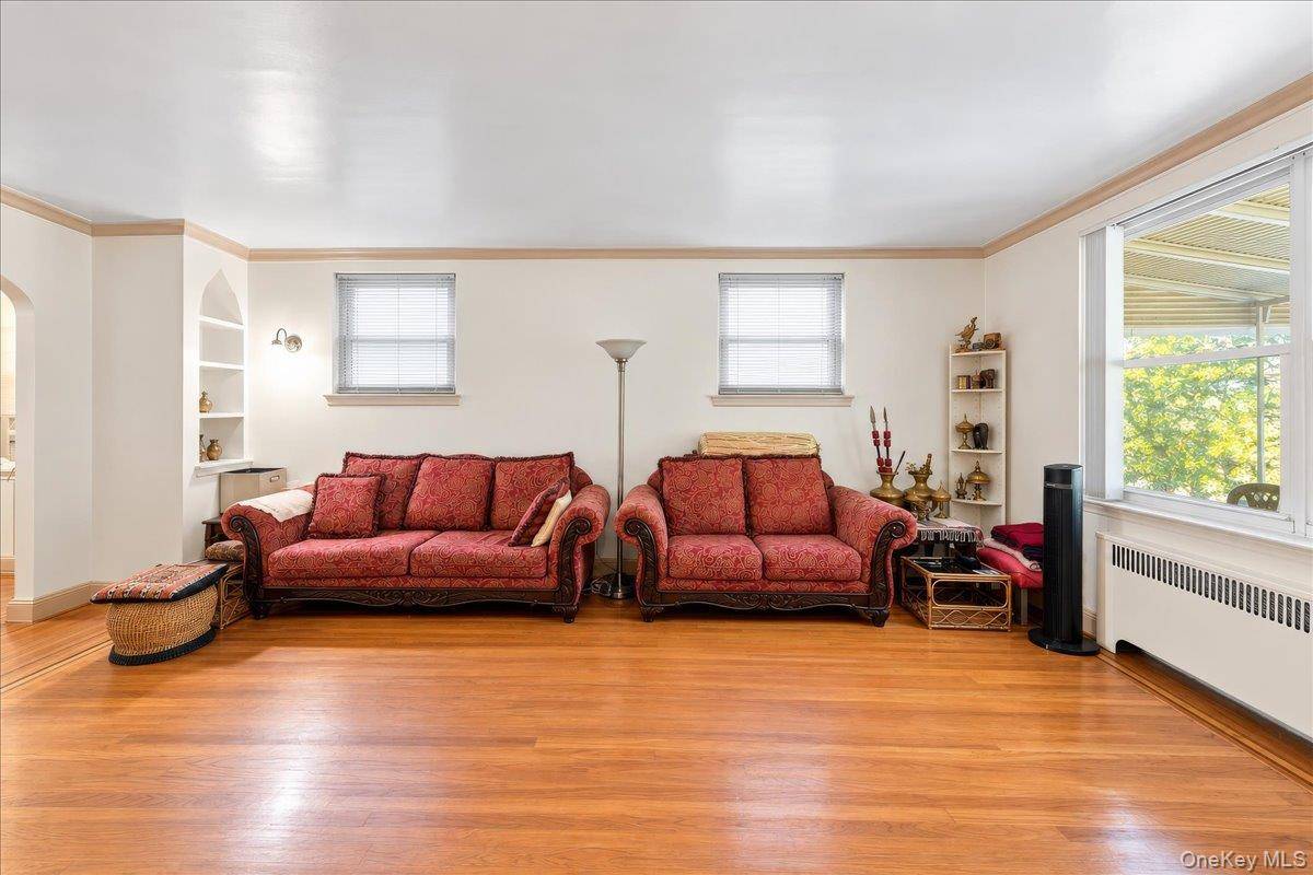 2145 Muliner AVE, Bronx, NY 10462