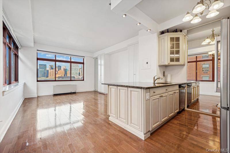 4-74 48th AVE #5A, Long Island City, NY 11109