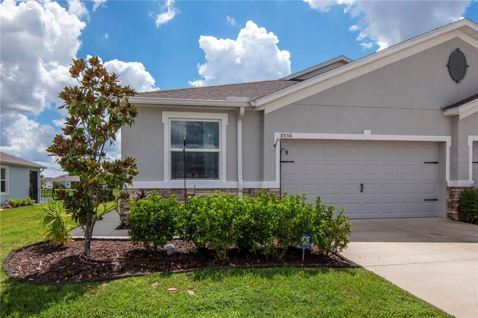 8556 BOLD CYPRESS LN, Wesley Chapel, FL 33545