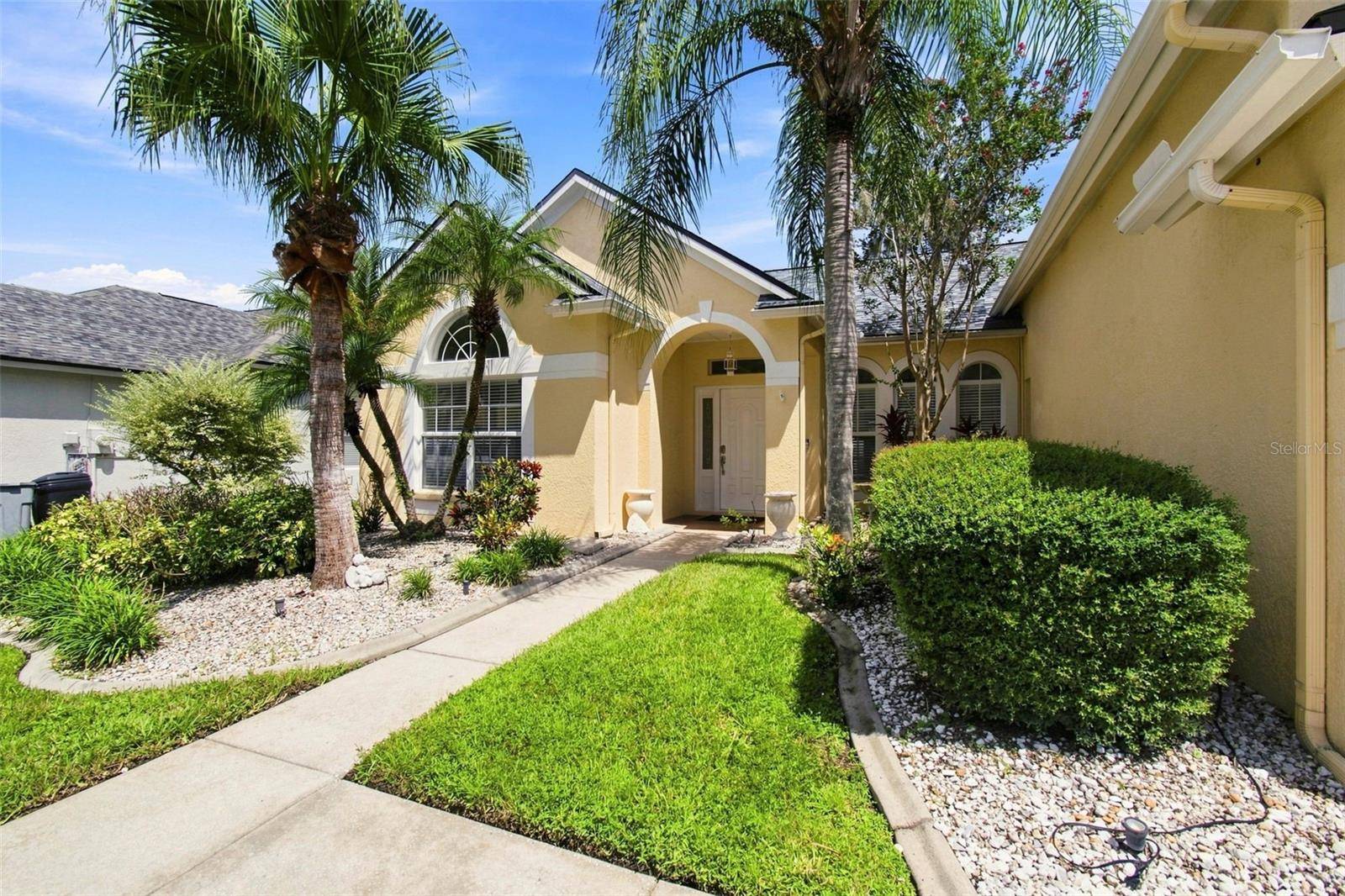 1512 CROOKED STICK DR, Valrico, FL 33596