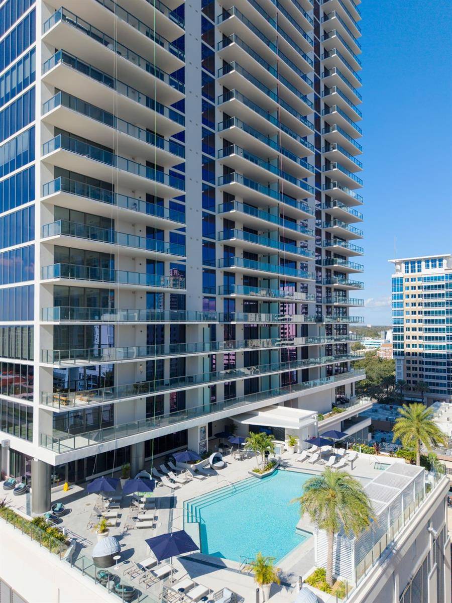 275 1ST AVE S #1202, St Petersburg, FL 33701
