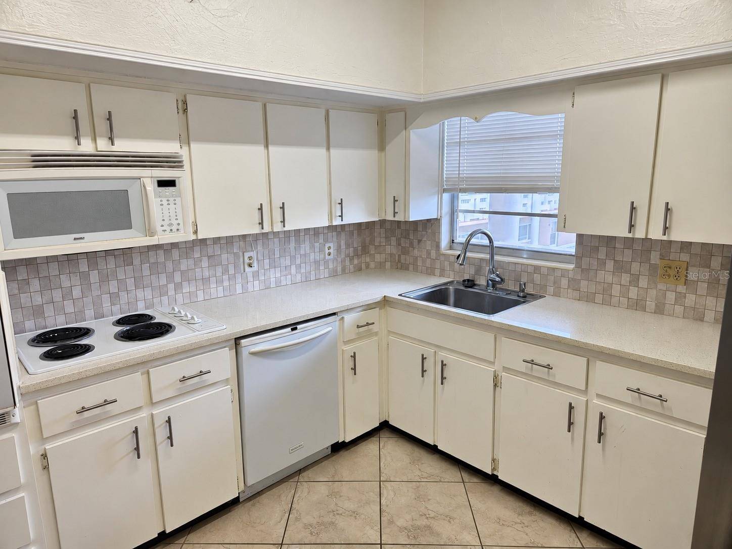 2436 RHODESIAN DR #48, Clearwater, FL 33763