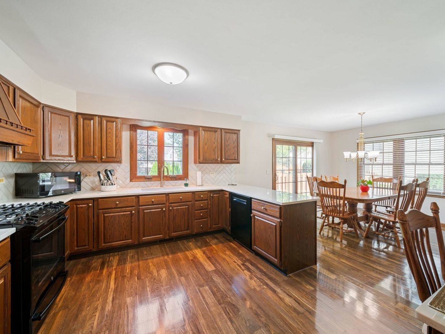 1131 Prairie DR, Algonquin, IL 60102