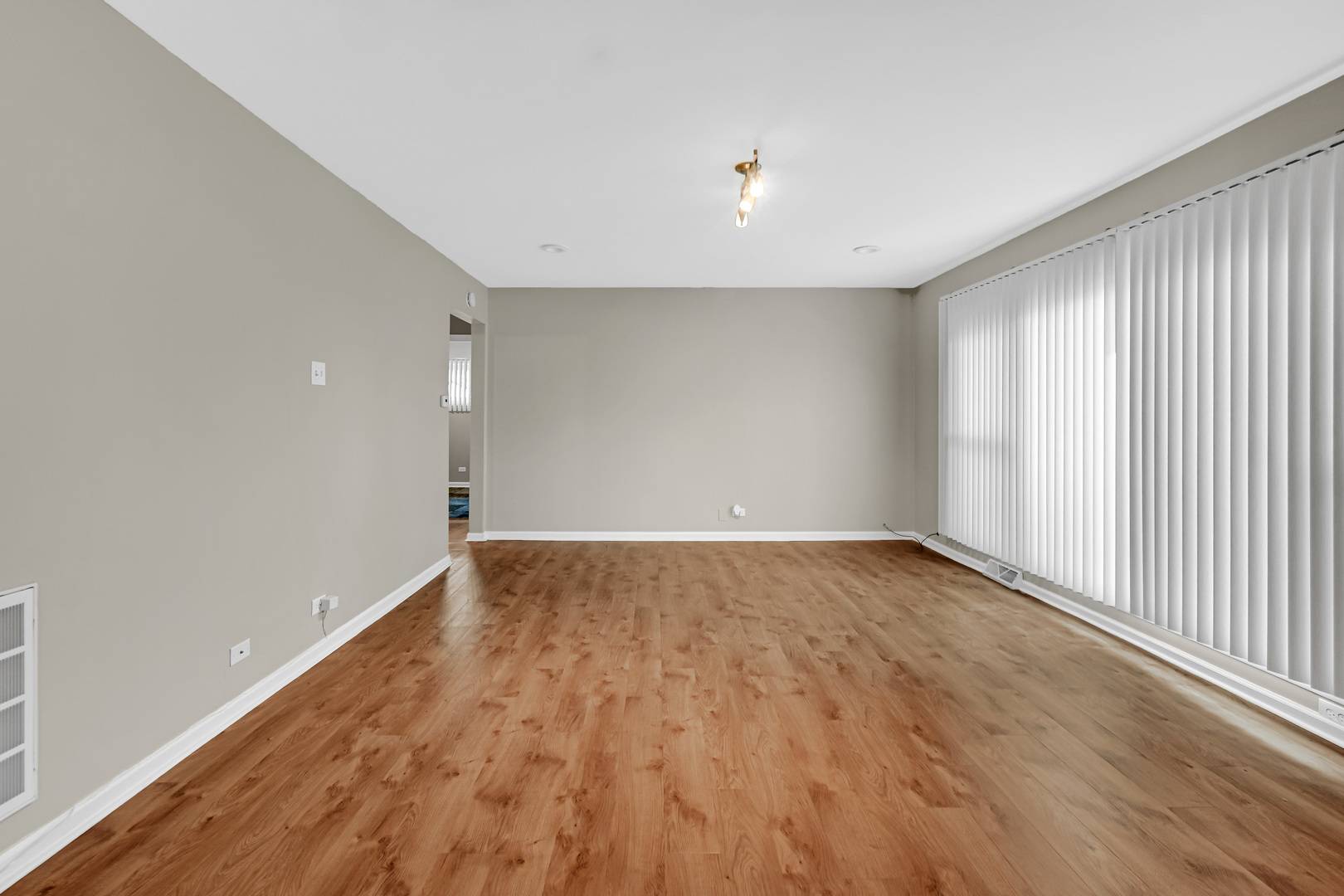 14901 Michigan AVE, Dolton, IL 60419