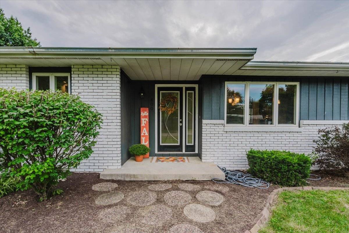 400 S MARY ST, Atlanta, IL 61723