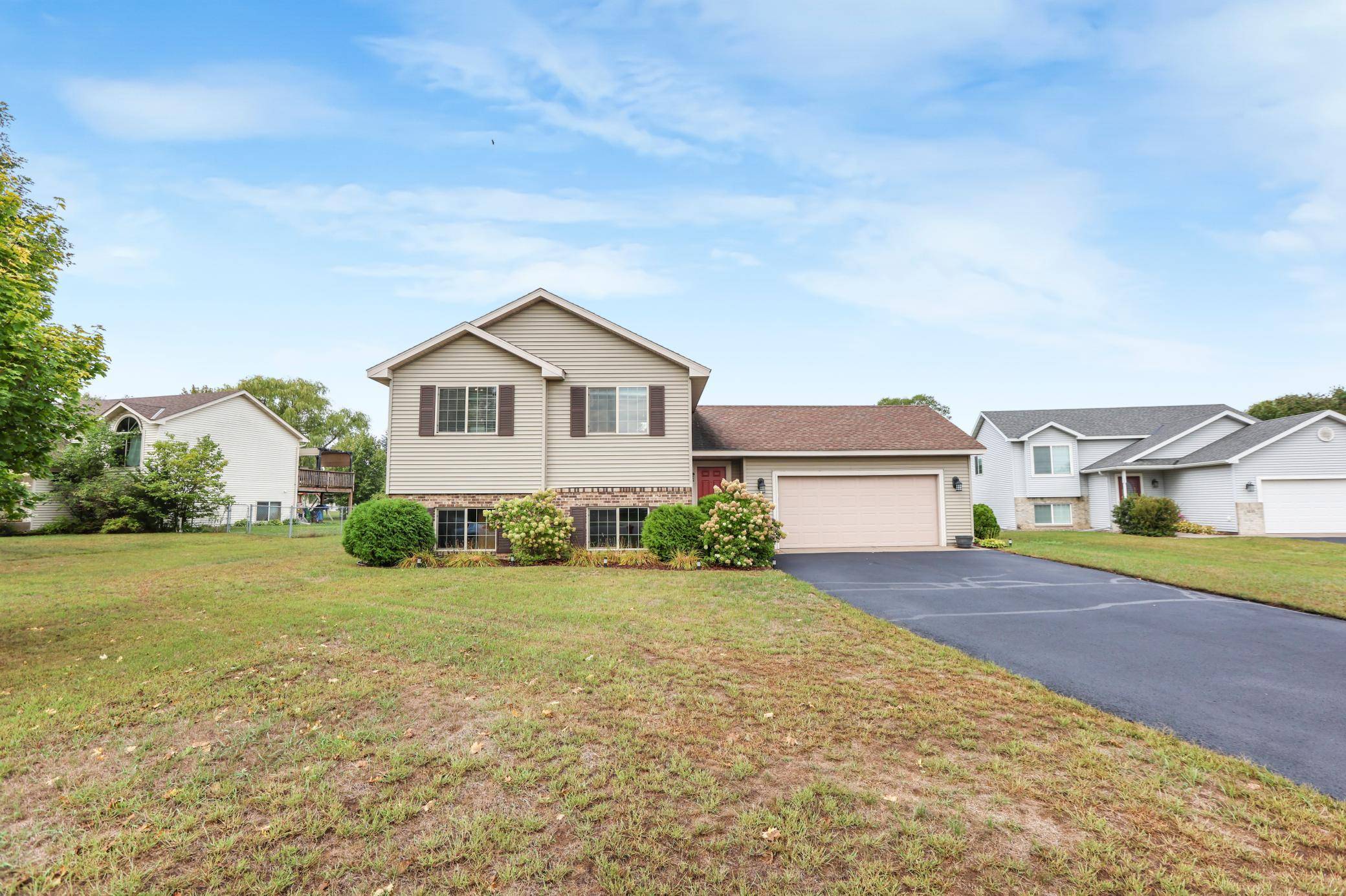 1251 Heritage DR, Waite Park, MN 56387