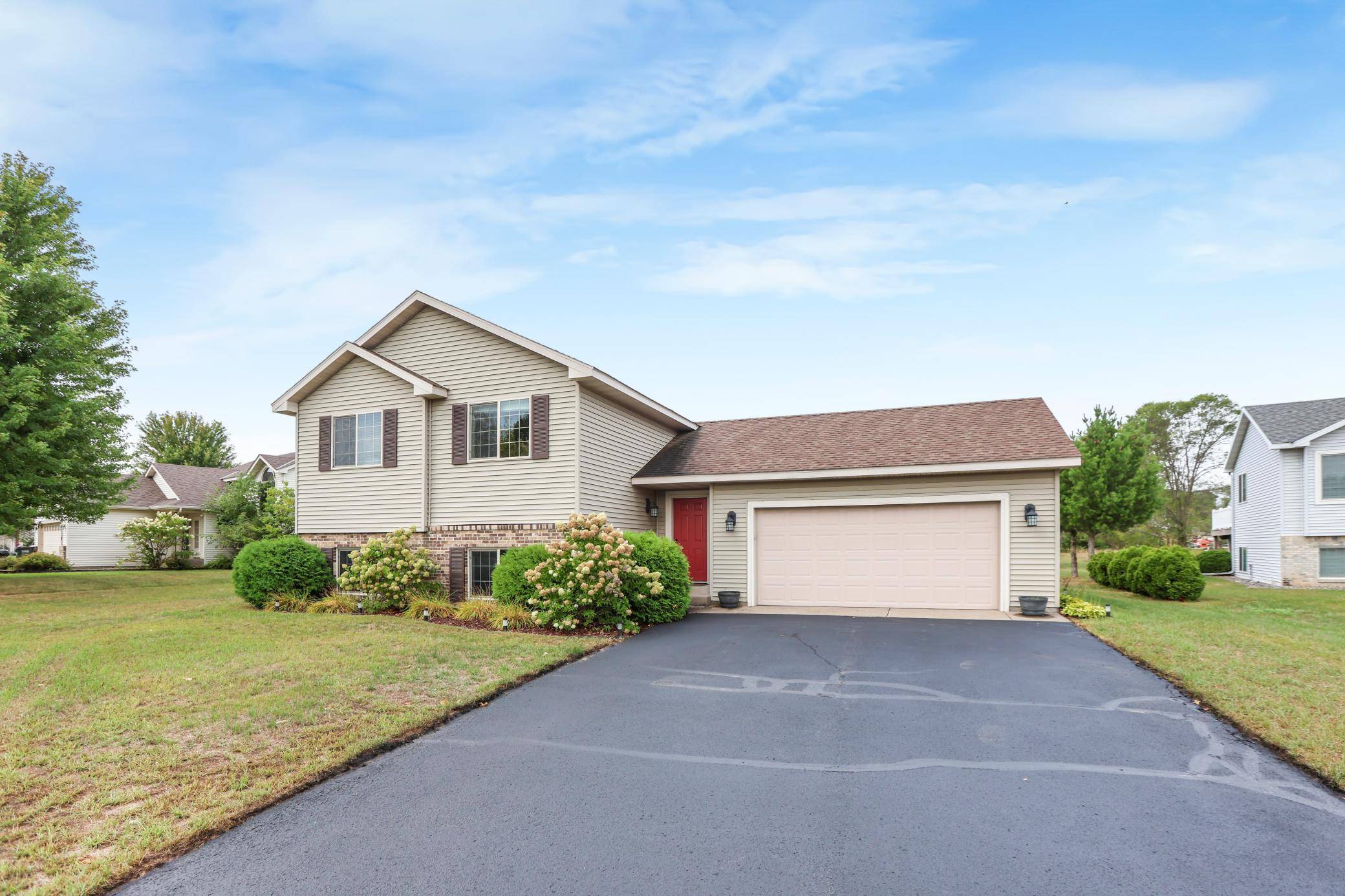 1251 Heritage DR, Waite Park, MN 56387
