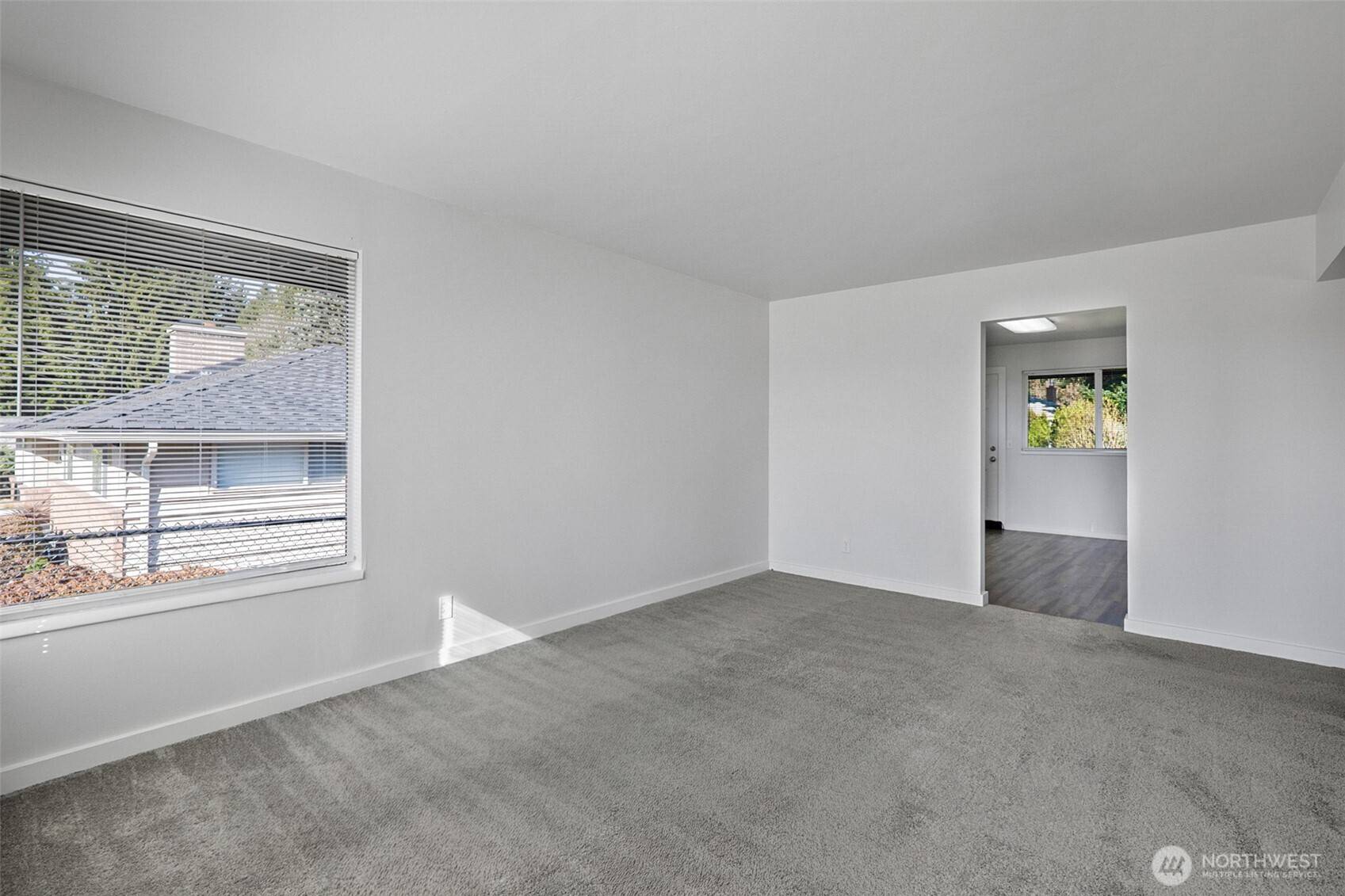 5615 Beverly Ln, Everett, WA 98203