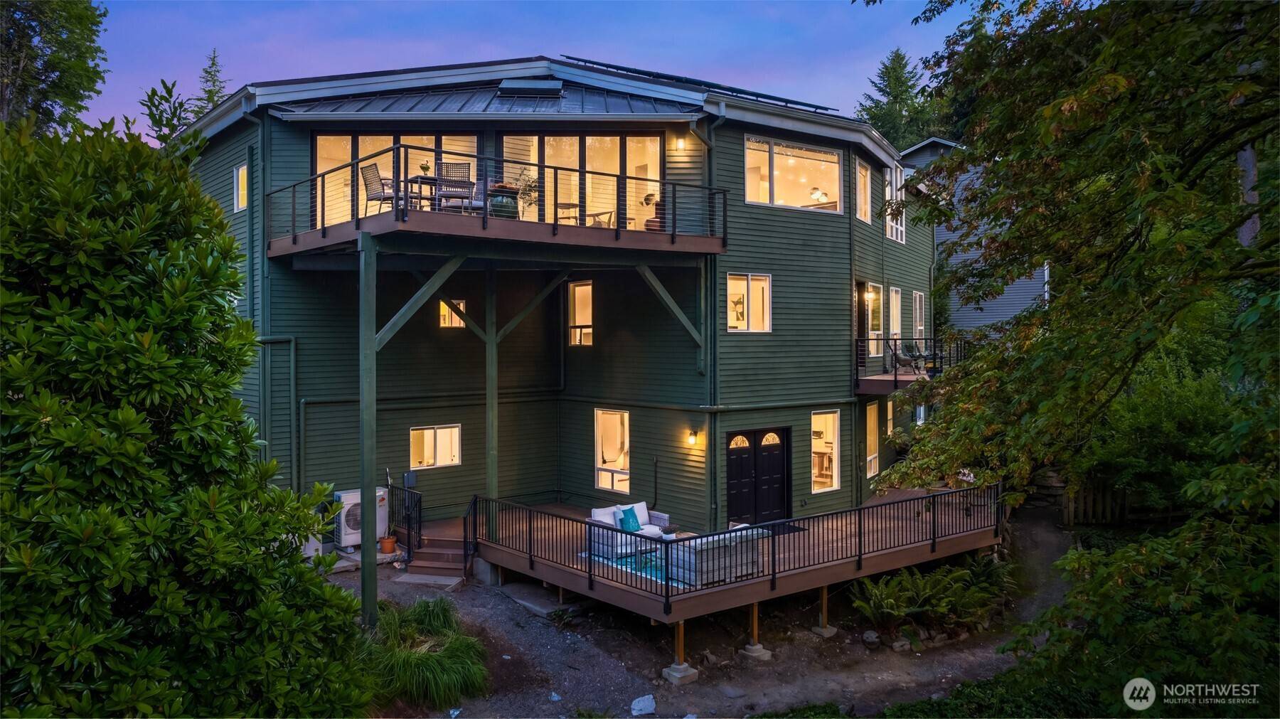 11730 134th PL NE, Redmond, WA 98052