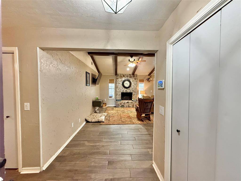 17 Oak Hill RD, Shawnee, OK 74804