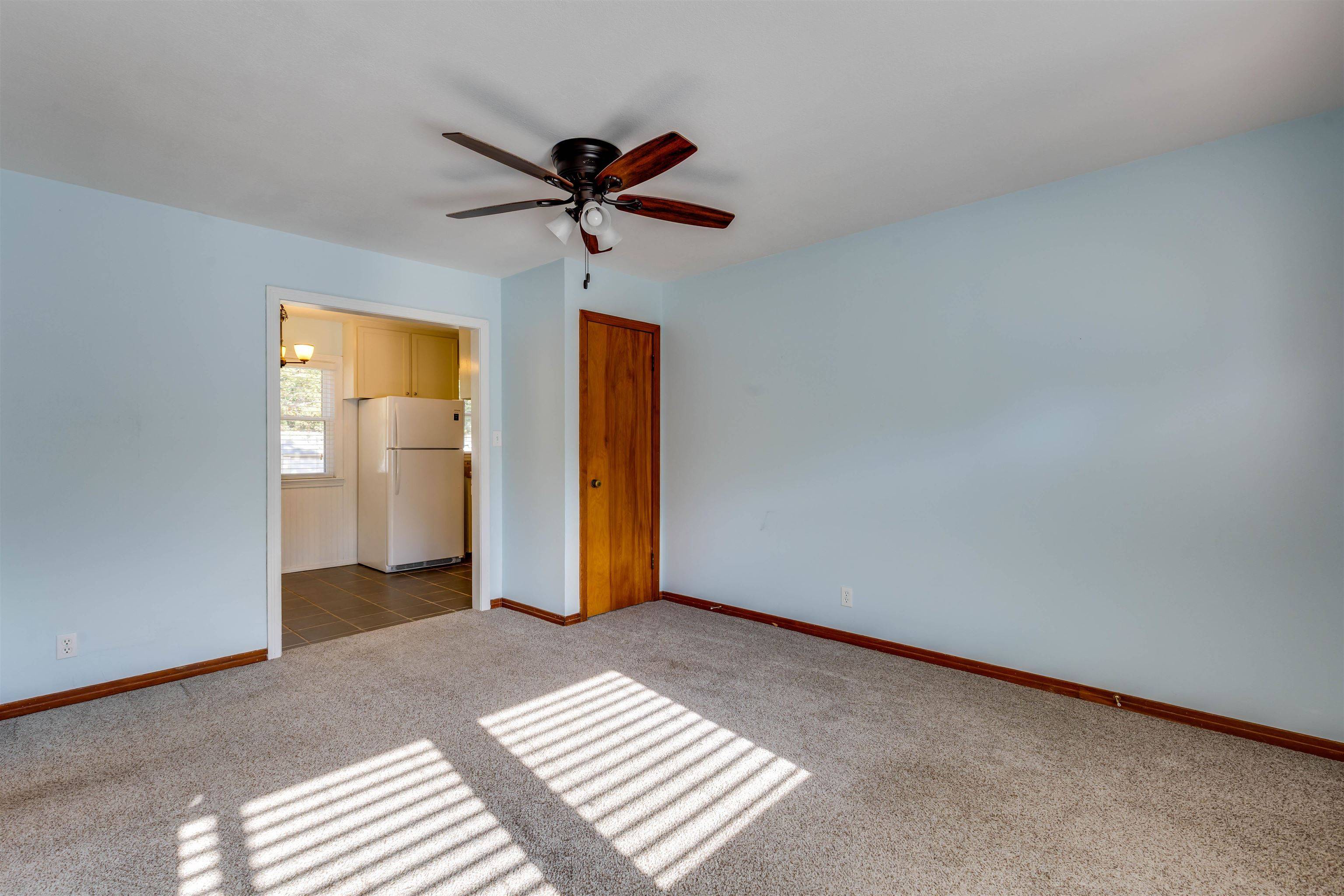 623 Grandview Ave., Newton, KS 67114