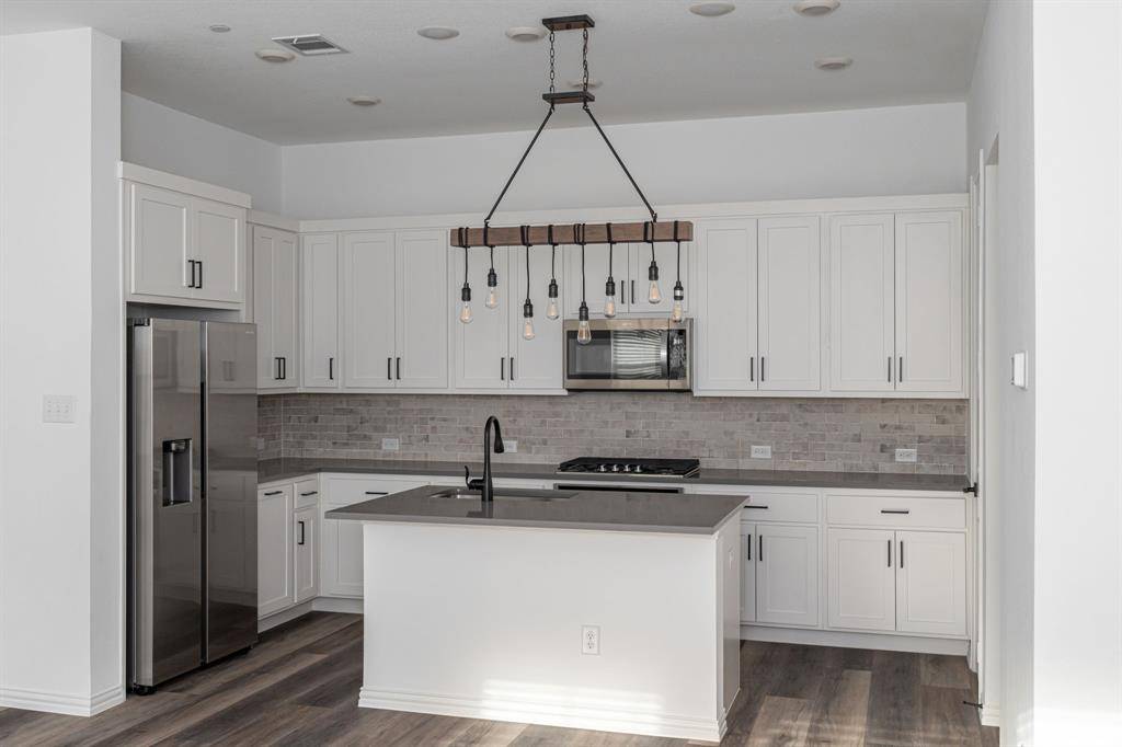2227 Adena Springs Drive, Allen, TX 75013