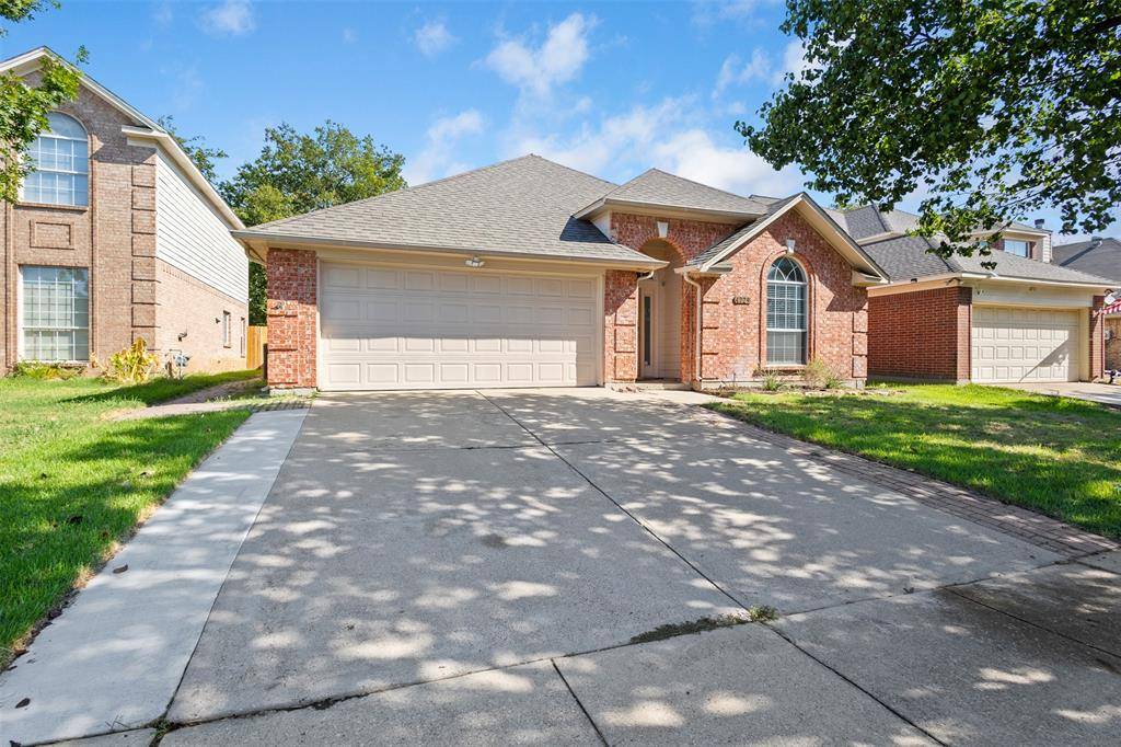 4729 Grant Park Avenue, Fort Worth, TX 76137