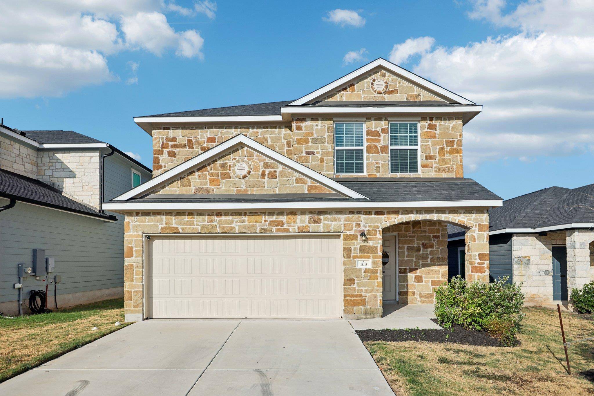108 Katie Elder DR, Jarrell, TX 76537