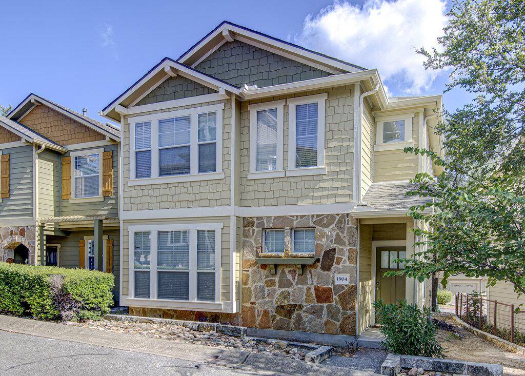 1904 Tramson DR #95C, Austin, TX 78741