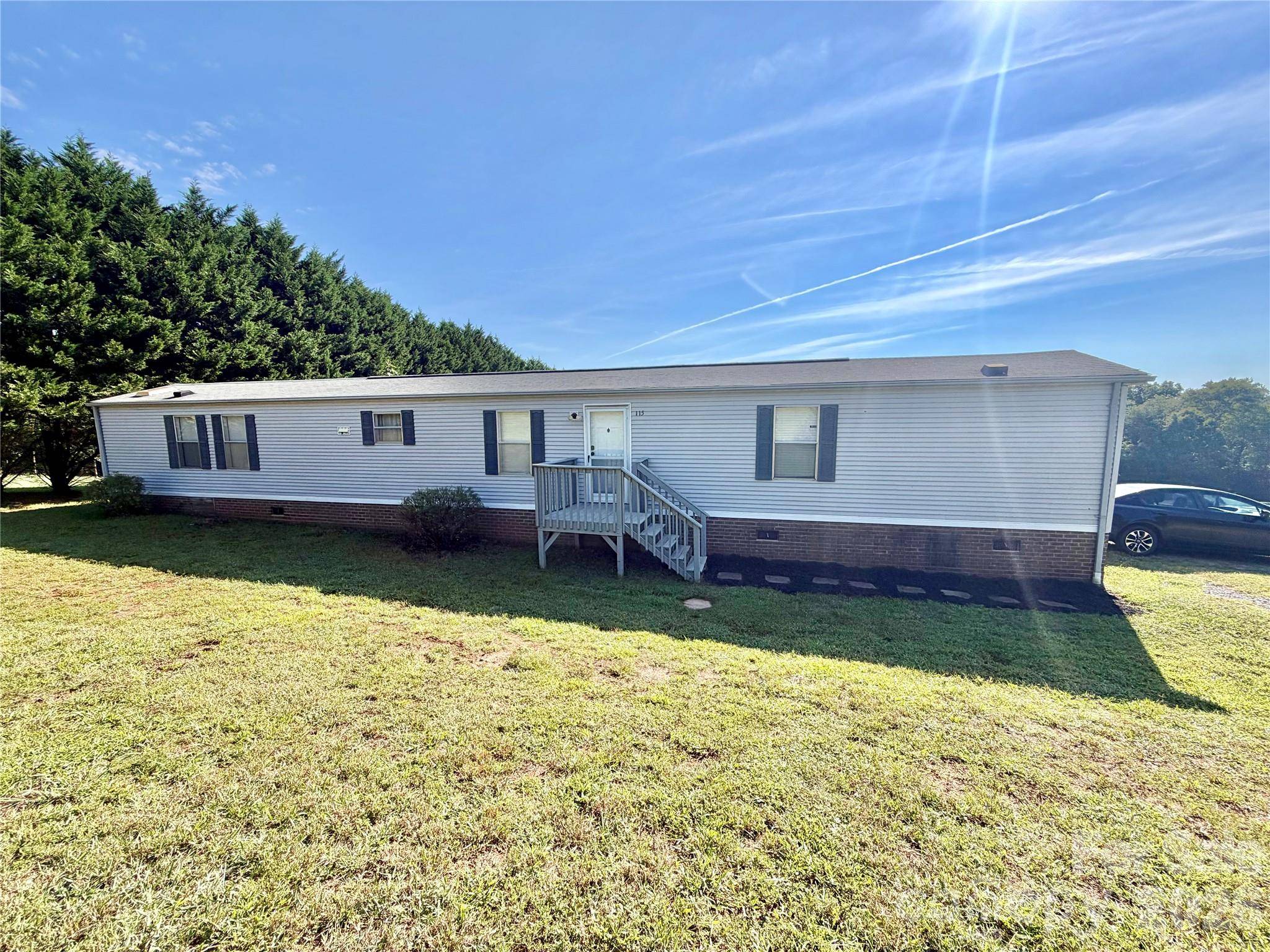 115 Mt. Wesley Church RD, Hiddenite, NC 28636