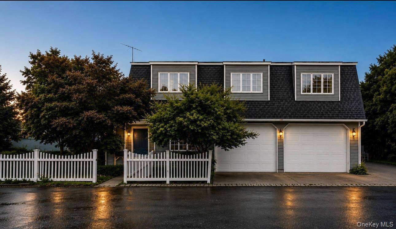 3 Finnin PL, Bayville, NY 11709