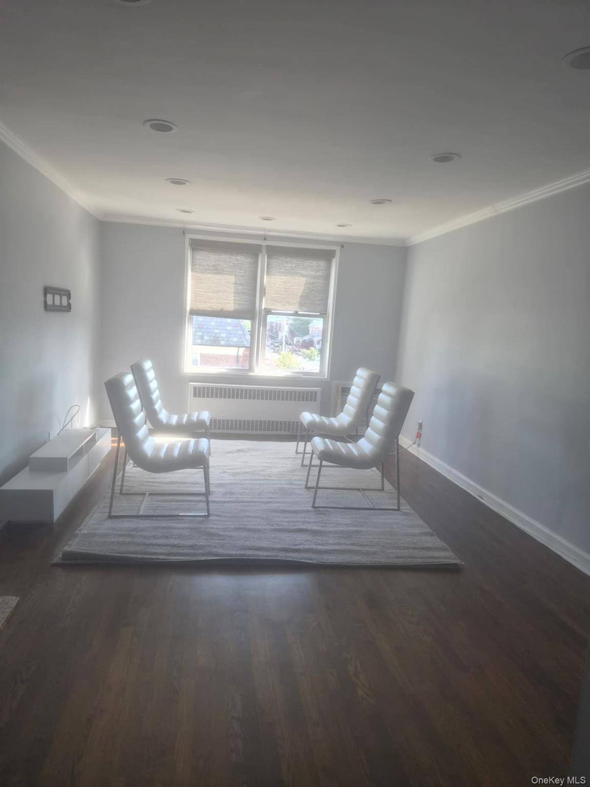 510 Dubois Ave #c3, North Valley Stream, NY 11581