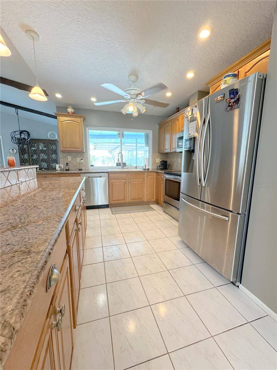 327 GLADSTONE BLVD, Englewood, FL 34223