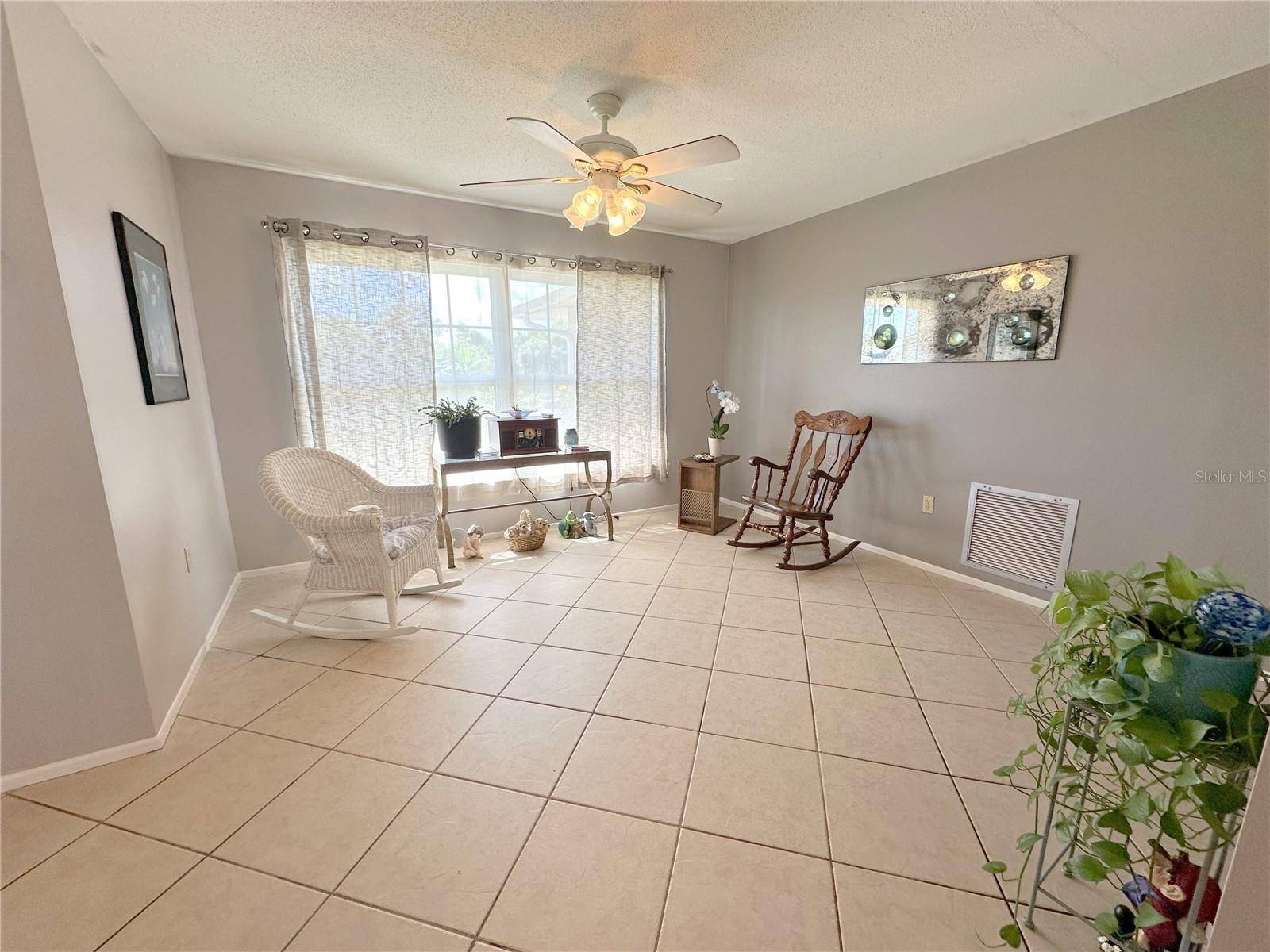 327 GLADSTONE BLVD, Englewood, FL 34223