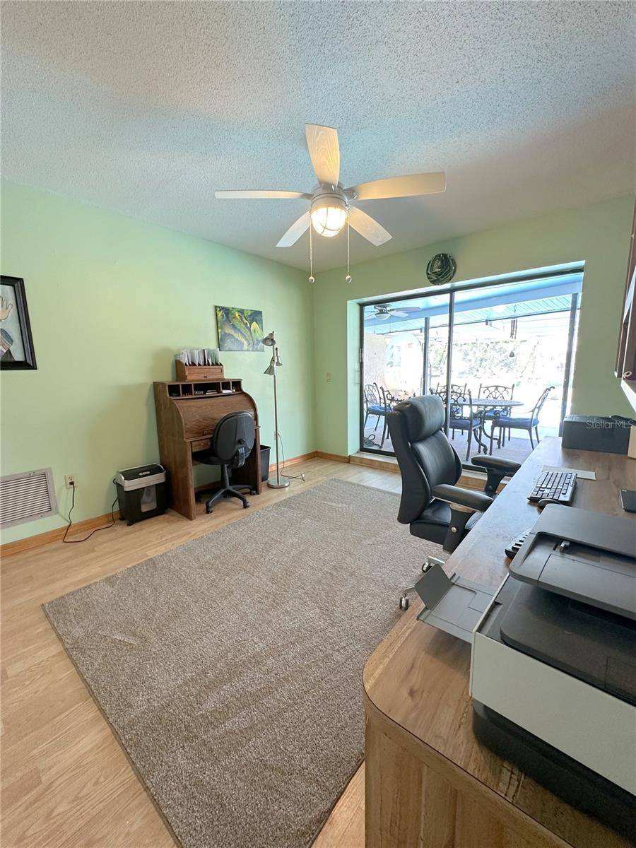 327 GLADSTONE BLVD, Englewood, FL 34223
