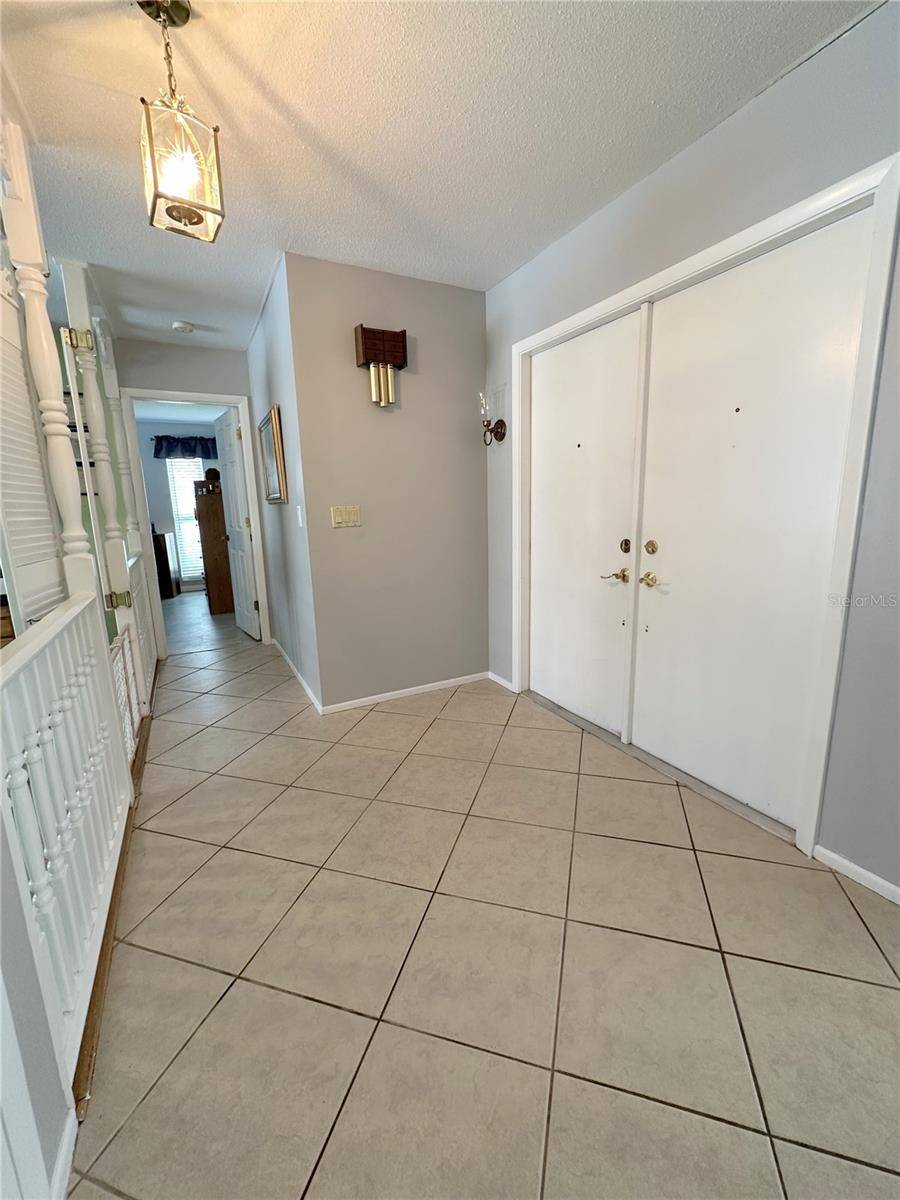 327 GLADSTONE BLVD, Englewood, FL 34223