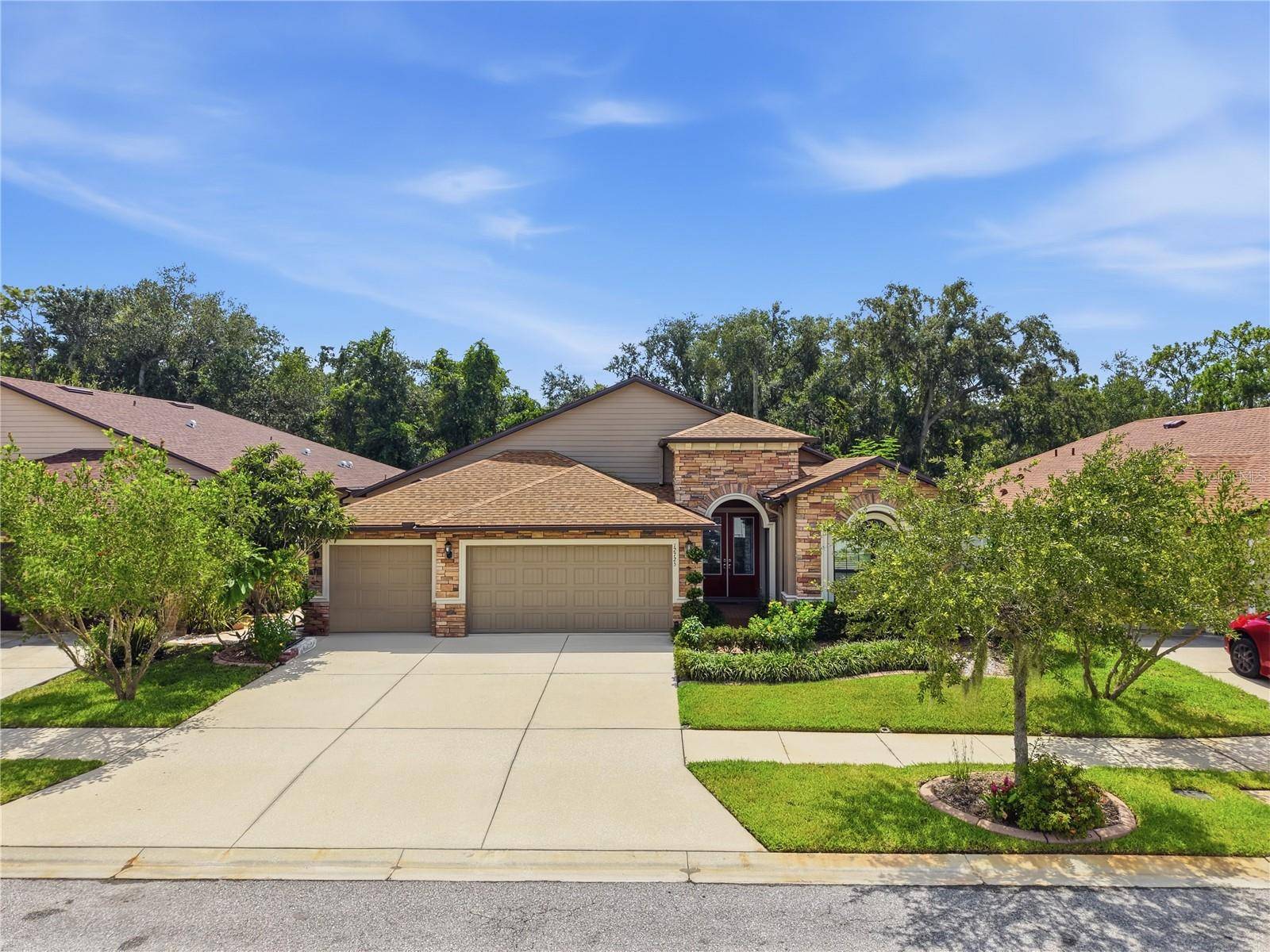 12725 FLATWOOD CREEK DR, Gibsonton, FL 33534