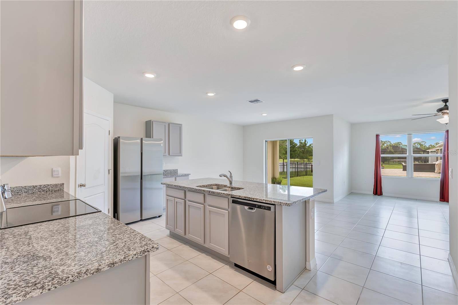 6766 GRACE HAMMOCK RD, St Cloud, FL 34773