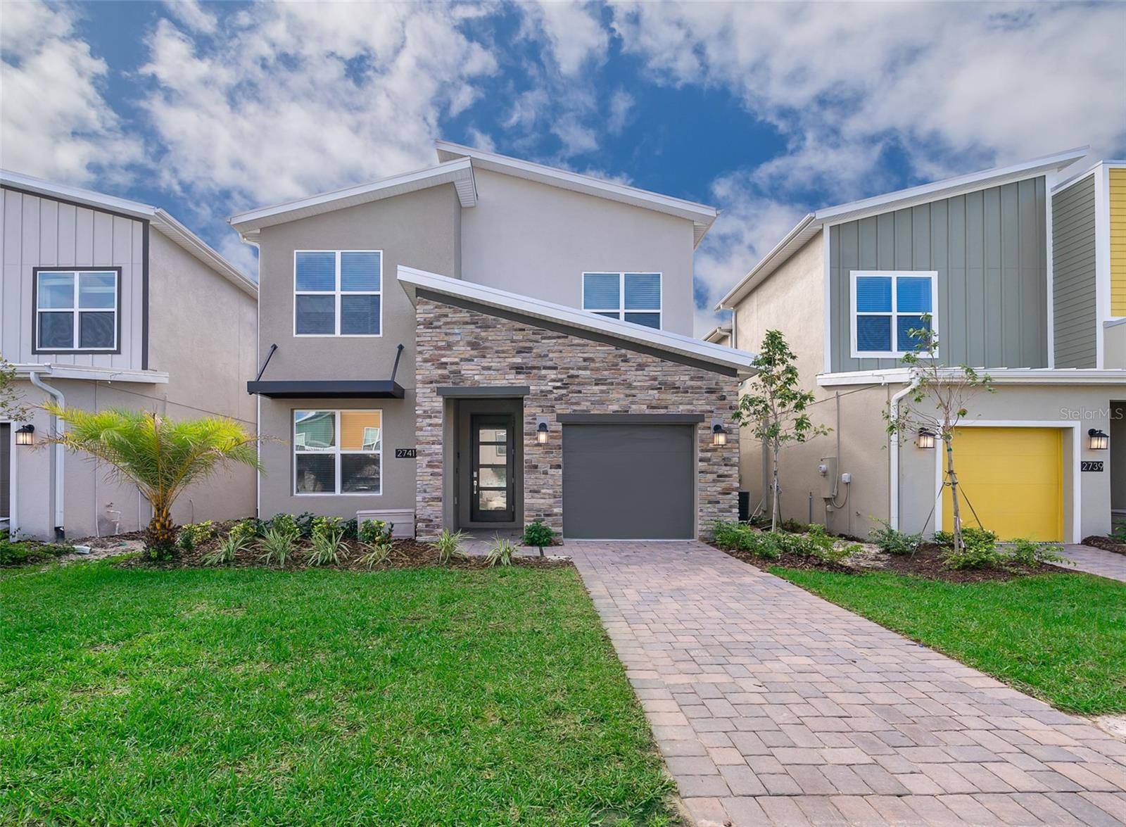 2741 BOOKMARK DR, Kissimmee, FL 34746
