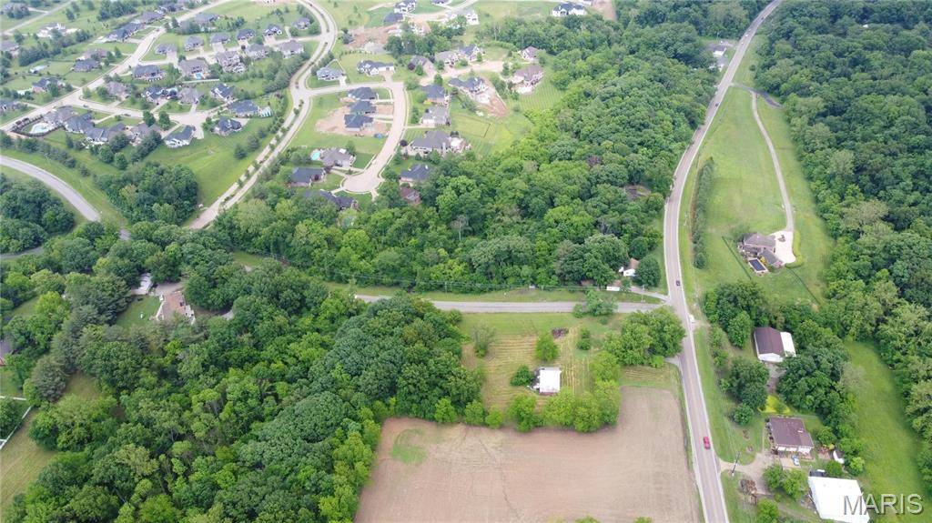 8375 State Route 143, Edwardsville, IL 62025