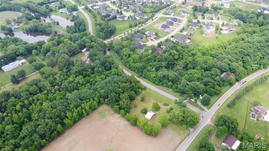 8375 State Route 143, Edwardsville, IL 62025