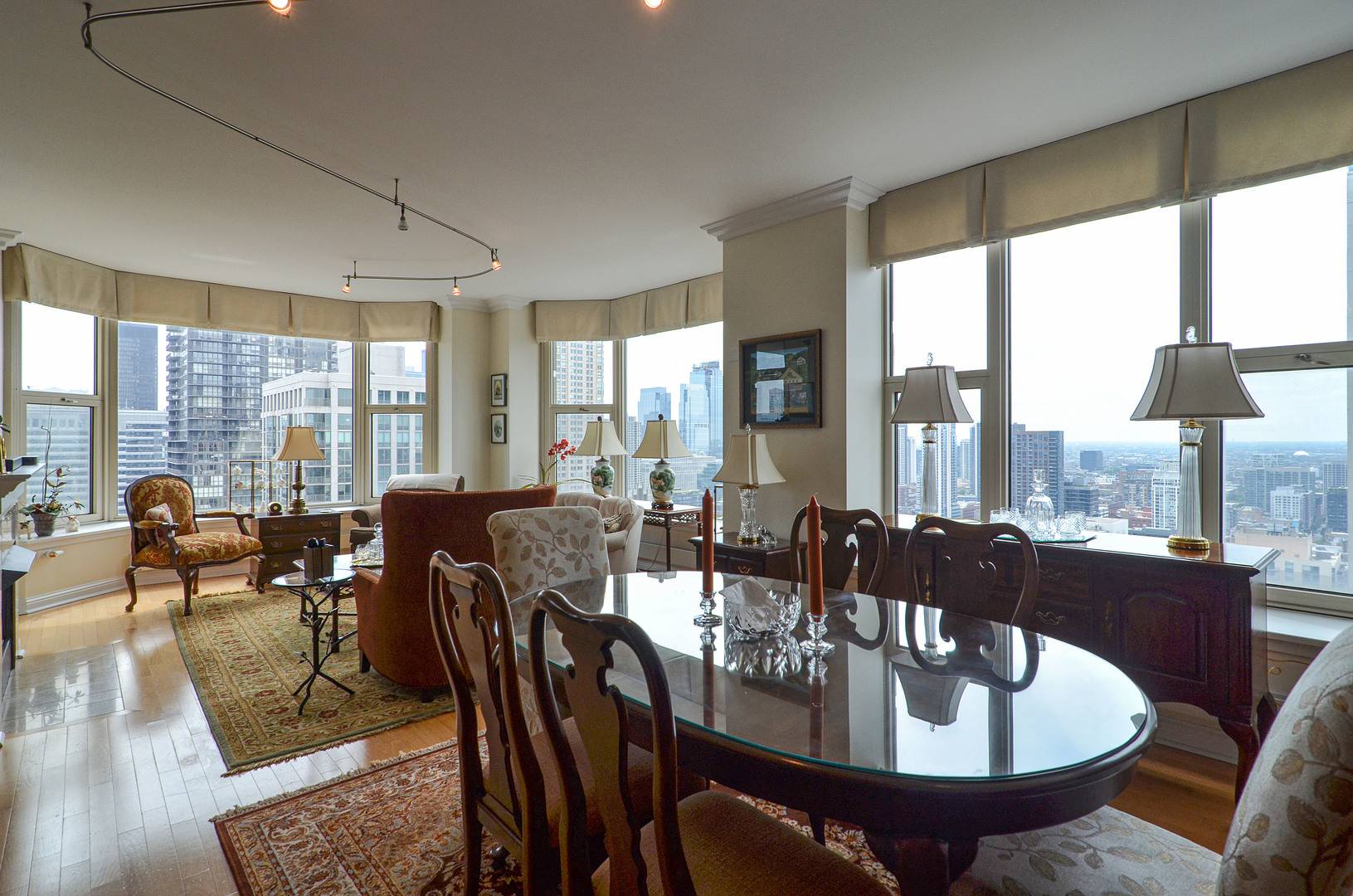25 E SUPERIOR ST #3701, Chicago, IL 60611