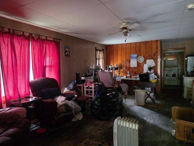1029 S Mckinley ST, Harrisburg, IL 62946